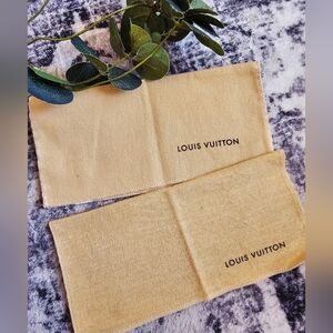 Louis Vuitton 2 Dustcloth